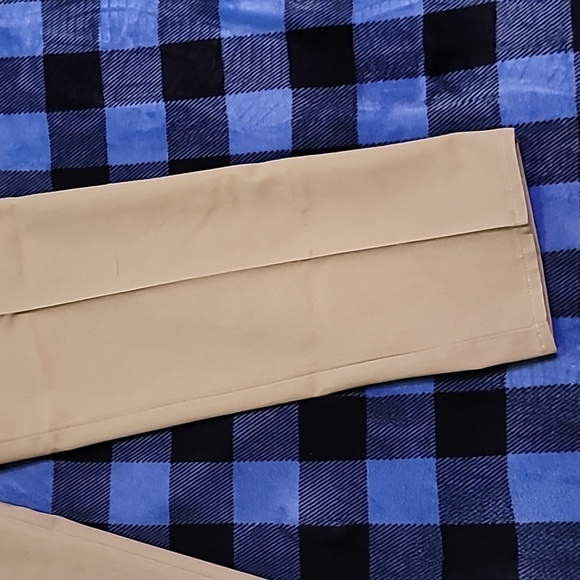DEADSTOCK. Vintage. USA Fabric. Rustler. Double Pleat Khakis. Men's w34 l32 - Picture 11 of 14